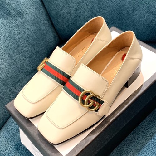 구찌 GG 로고 마몬트 로퍼