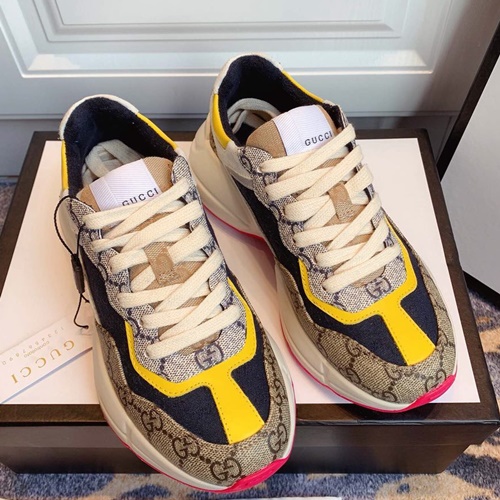 구찌 GG 수프림 라이톤 남.여 스니커즈