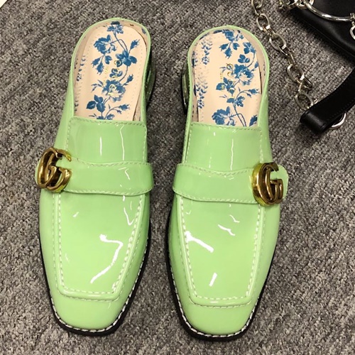 구찌 GG로고 페이던트 블로퍼