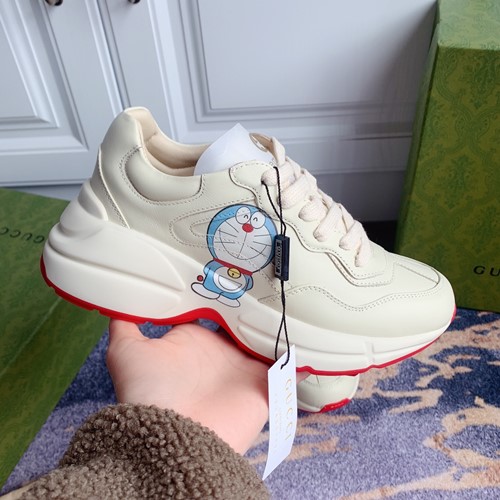 구찌 라이톤 도라에몽 래더 남.여 스니커즈
