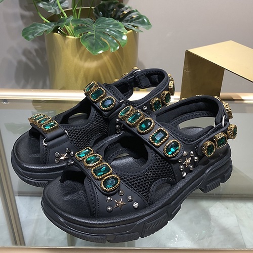 구찌 벨크로 대디 비즈 샌들