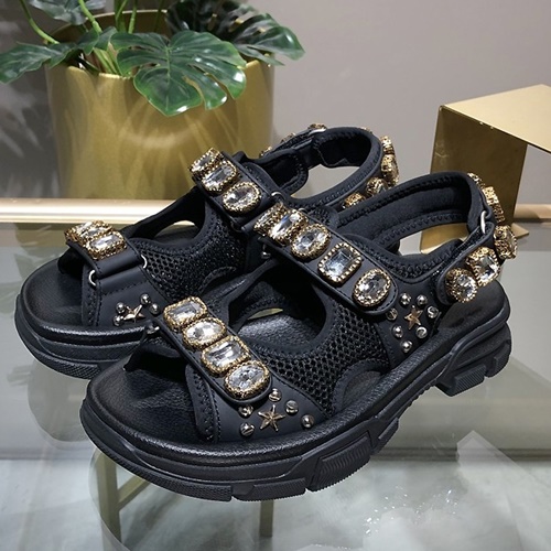 구찌 벨크로 대디 비즈 샌들