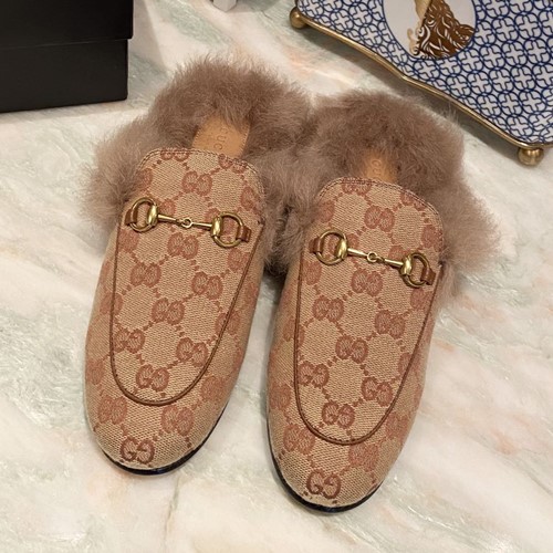 구찌 조르단 퍼 블로퍼