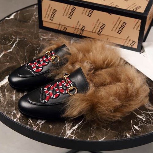 구찌 조르단 퍼 블로퍼