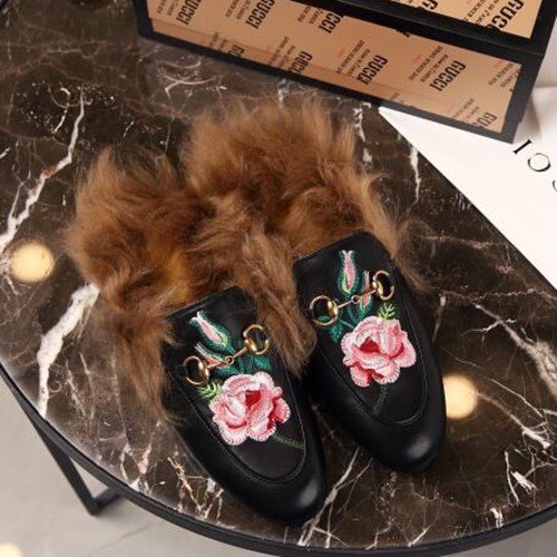 구찌 조르단 퍼 블로퍼