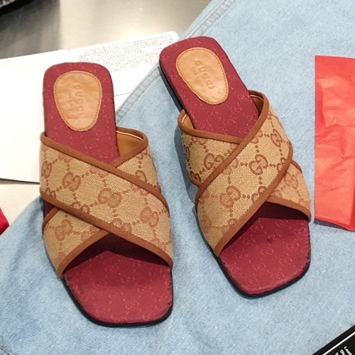 구찌 크로스 슬리퍼