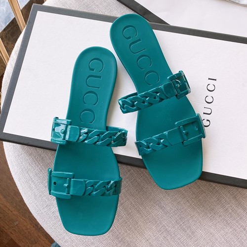 구찌 트위스트 버클 러버 슬라이드 젤리슈즈