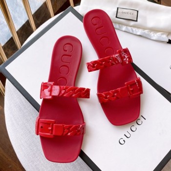 구찌 트위스트 버클 러버 슬라이드 젤리슈즈