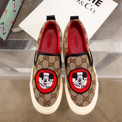 구찌×디즈니 콜라보 슬립온