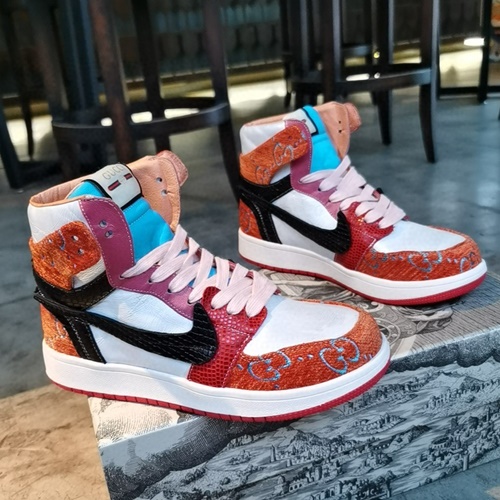 나이키×구찌 콜라보 AJ1 에어조단1