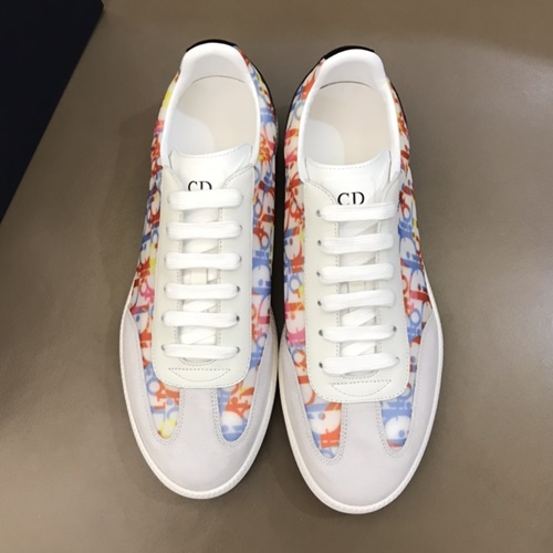 다니엘 아샴 스니커즈