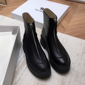 더 로우 롱부츠