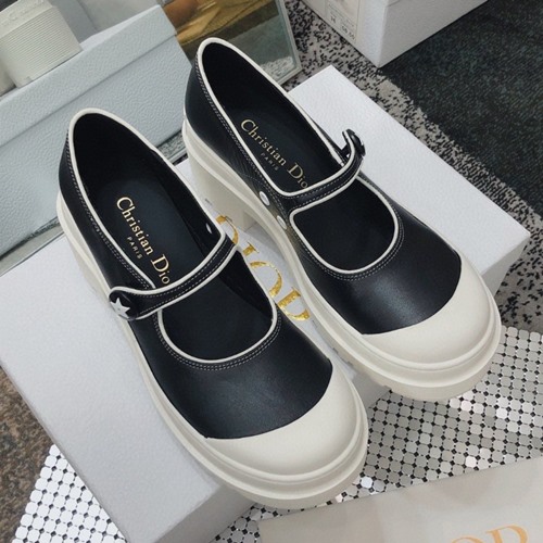 디올 D-DOLL 펌프스