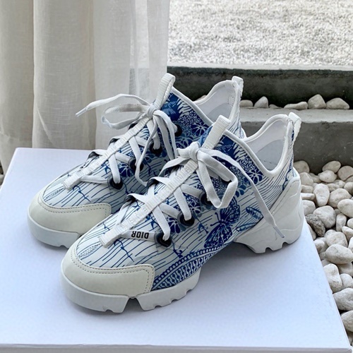 디올 디 커넥트 스니커즈