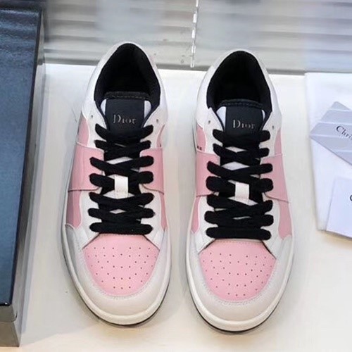 디올 스니커즈