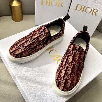 디올 오블리크 슬립온