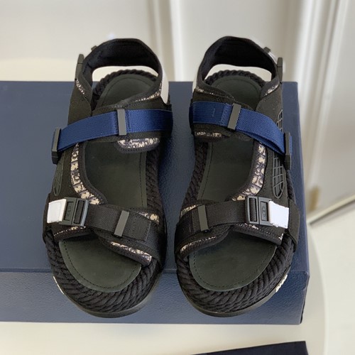 디올 오블리크 아틀라스 스웨이드 남.여 샌들