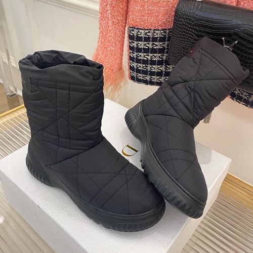 디올 프로스트 시어링 앵클부츠