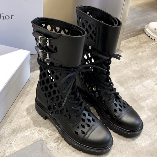 디올 피쉬넷 부츠