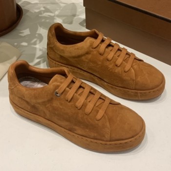 로로피아나 스니커즈