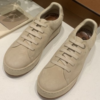 로로피아나 스니커즈