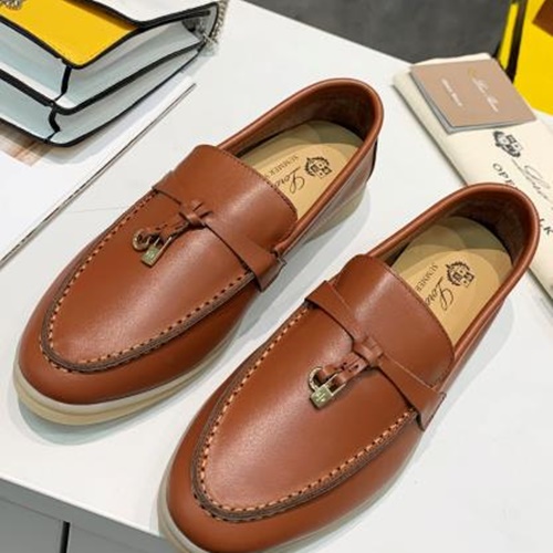 로로피아나 썸머워크 남.여 로퍼