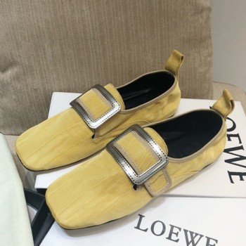 로에베 새틴 발레리나 플랫슈즈