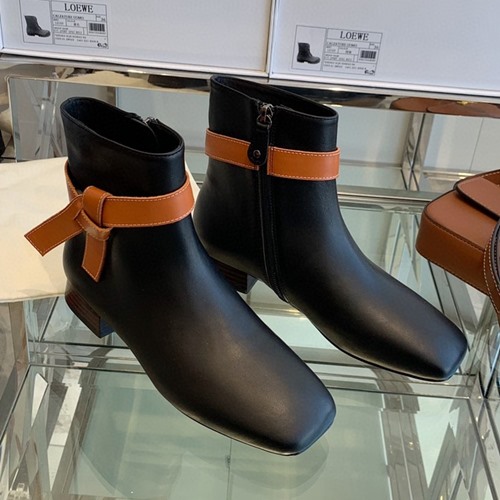 로에베 앵클부츠