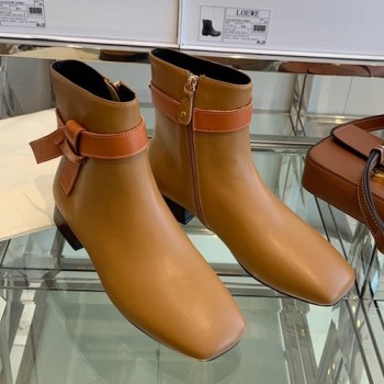 로에베 앵클부츠