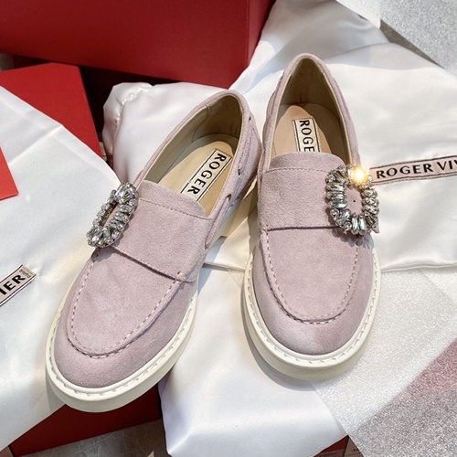 로저비비에 로퍼