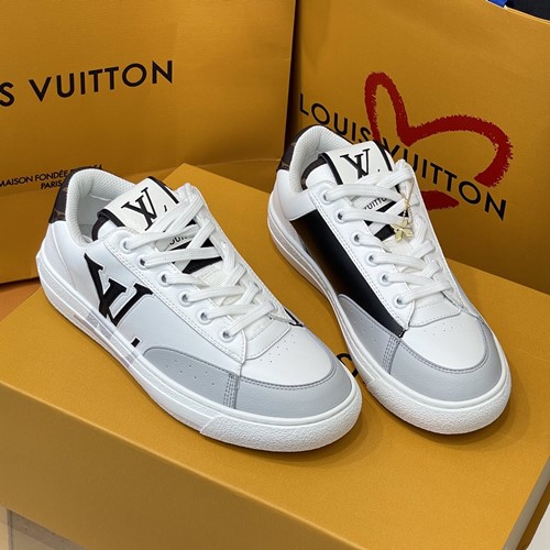 루이비통 남.여 스니커즈