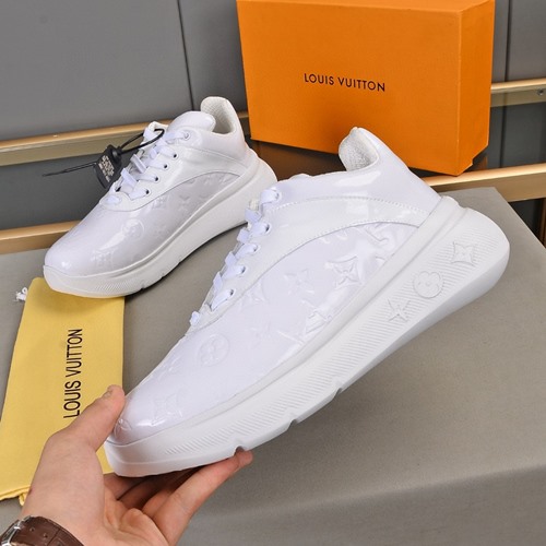 루이비통 남성용 스니커즈