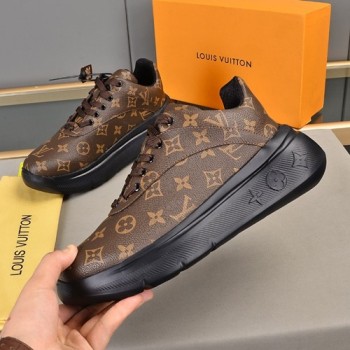 루이비통 남성용 스니커즈