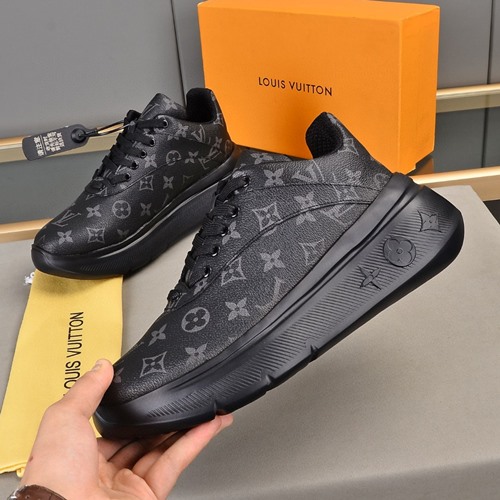 루이비통 남성용 스니커즈
