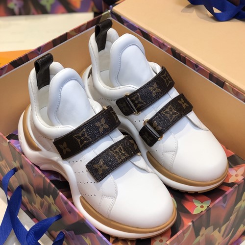 루이비통 아치라이트 벨크로 스니커즈