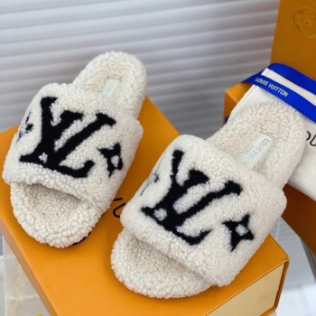 루이비통 양모 슬리퍼