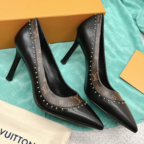 루이비통 펌프스