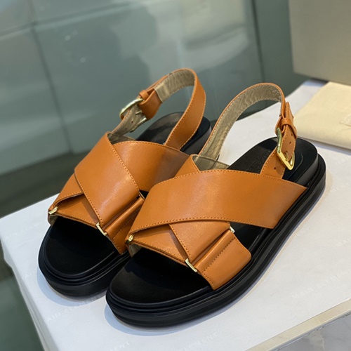 마르니 크로스 샌들