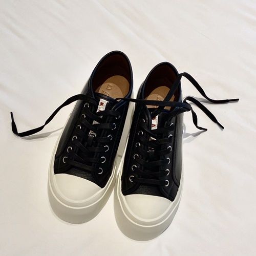 마르니 파블로 스니커즈