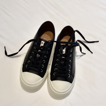 마르니 파블로 스니커즈