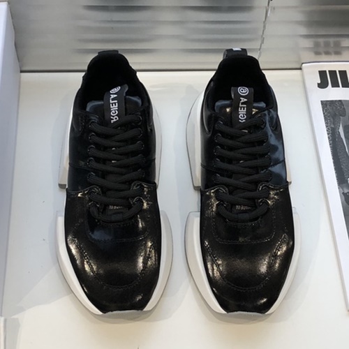 메종 마르지엘라 MM6 플랫폼 스니커즈