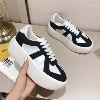 메종 마르지엘라 스니커즈