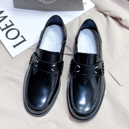 메종 마르지엘라 스티치 로퍼