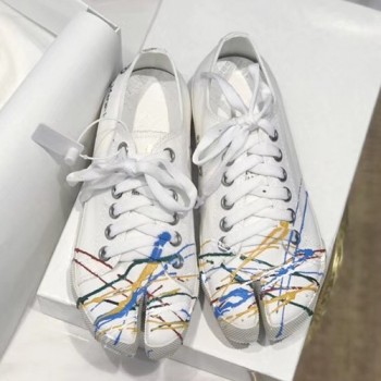 메종 마르지엘라 타비 페인트 스니커즈