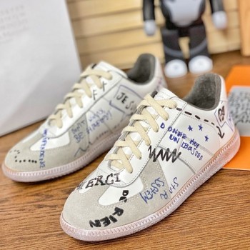 메종 마르지엘라 페인드 드롭 로우탑 스니커즈