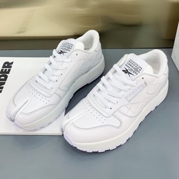 메종 마르지엘라×리복 클래식 타비 스니커즈