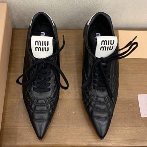 미우미우 스니커즈 펌프스