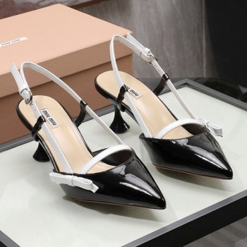 미우미우 슬링백