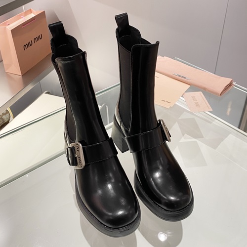 미우미우 앵클부츠