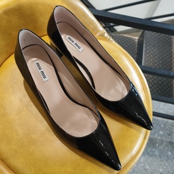 미우미우 펌프스